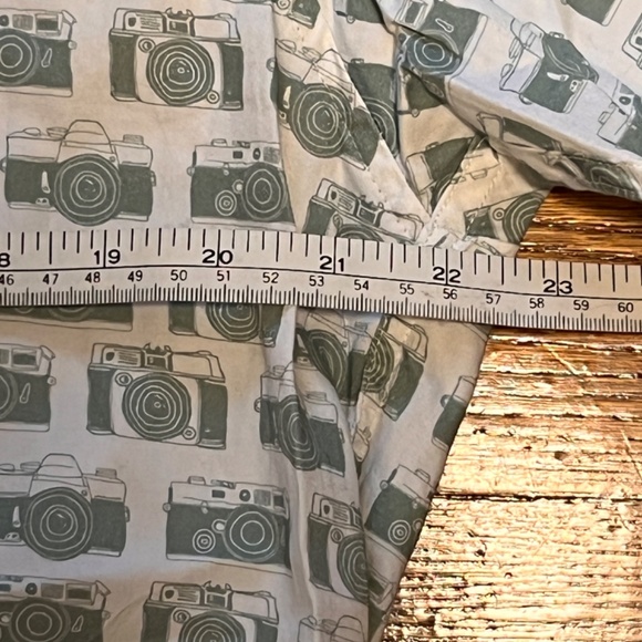 New Mens Camp Collar Camera Shirt - Picture 4 of 5